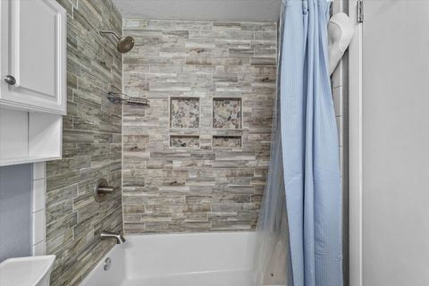 Tiny photo for 212 N 7th Street, Cissna Park, IL 60924 (MLS # 12639469)
