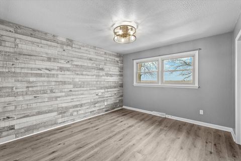 Tiny photo for 212 N 7th Street, Cissna Park, IL 60924 (MLS # 12639469)
