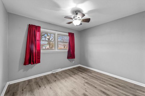 Tiny photo for 212 N 7th Street, Cissna Park, IL 60924 (MLS # 12639469)
