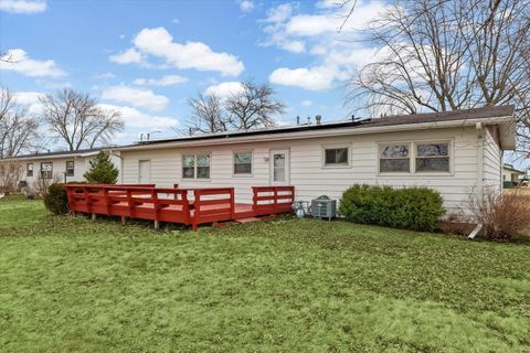 Tiny photo for 212 N 7th Street, Cissna Park, IL 60924 (MLS # 12639469)