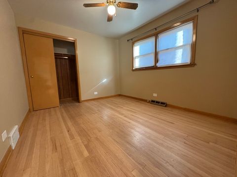Tiny photo for 11121 S Avenue L, Chicago, IL 60617 (MLS # 12502911)