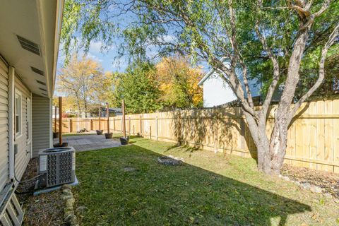 Tiny photo for 2476 Village Court, Aurora, IL 60504 (MLS # 12508086)