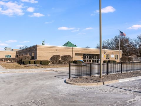 Tiny photo for 828 Mulford Lane, Joliet, IL 60431 (MLS # 12547602)