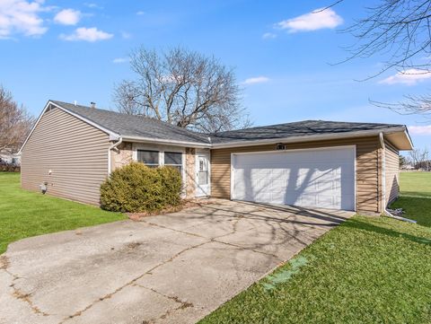 Photo of 828 Mulford Lane, Joliet, IL 60431 (MLS # 12547602)