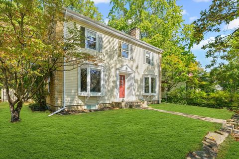 Tiny photo for 302 W Florida Avenue, Urbana, IL 61801 (MLS # 12471902)
