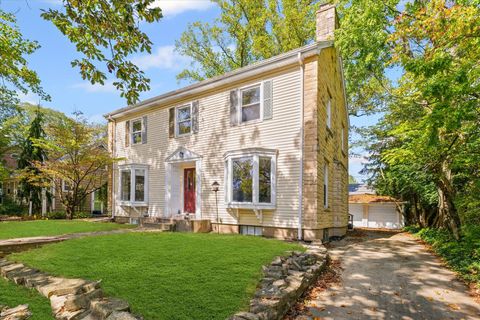Tiny photo for 302 W Florida Avenue, Urbana, IL 61801 (MLS # 12471902)