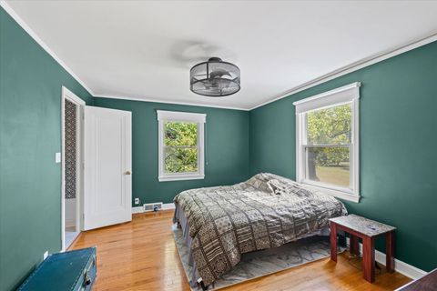 Tiny photo for 302 W Florida Avenue, Urbana, IL 61801 (MLS # 12471902)