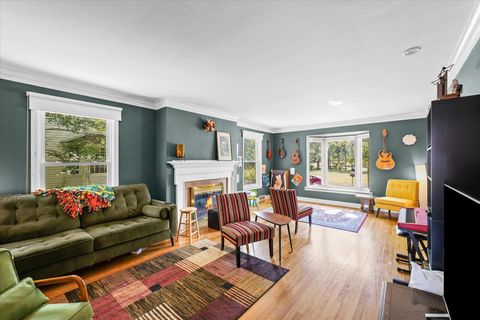 Tiny photo for 302 W Florida Avenue, Urbana, IL 61801 (MLS # 12471902)