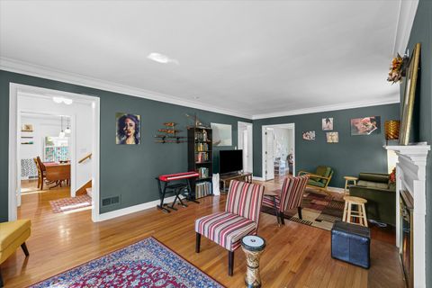 Tiny photo for 302 W Florida Avenue, Urbana, IL 61801 (MLS # 12471902)