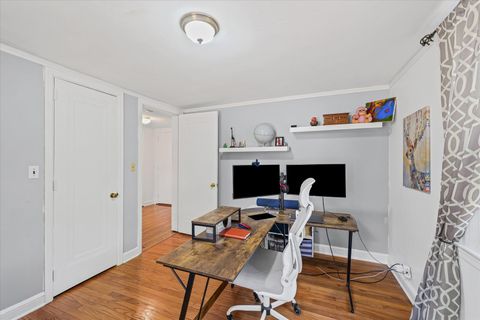 Tiny photo for 302 W Florida Avenue, Urbana, IL 61801 (MLS # 12471902)