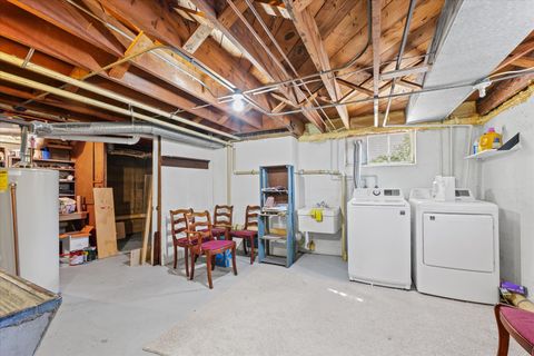 Tiny photo for 302 W Florida Avenue, Urbana, IL 61801 (MLS # 12471902)