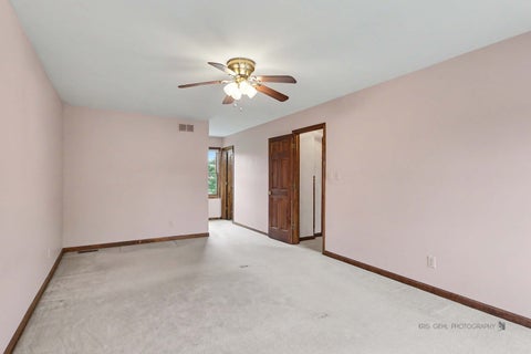 Tiny photo for 214 S Katie Lane, McHenry, IL 60050 (MLS # 12752473)