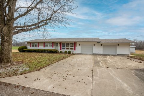 Tiny photo for 14798 Cherry Street, Sesser, IL 62884 (MLS # 12572909)