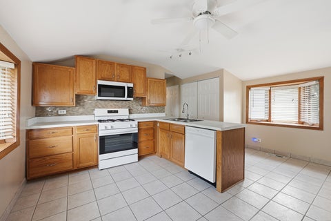 Tiny photo for 204 Eagle Point Road, Fox Lake, IL 60020 (MLS # 12676040)