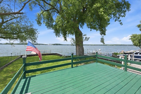 Tiny photo for 204 Eagle Point Road, Fox Lake, IL 60020 (MLS # 12676040)