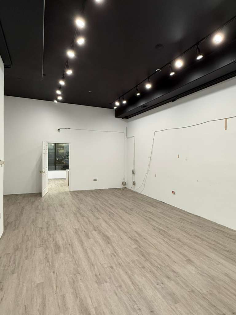 2650 N Halsted Street Retail
