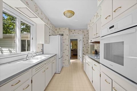 Tiny photo for 1505 Hackberry Road, Deerfield, IL 60015 (MLS # 12454467)