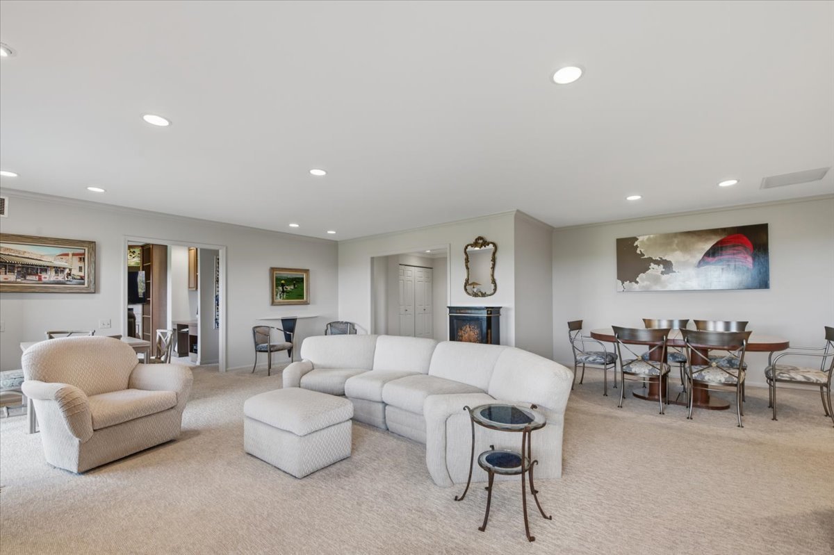 3810 Mission Hills Road 505