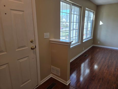 Tiny photo for 39694 N Warren Lane N #39694, Beach Park, IL 60083 (MLS # 12478748)