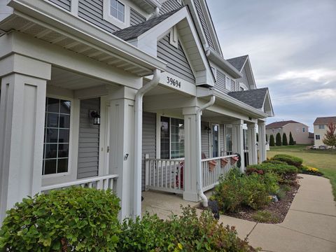 Tiny photo for 39694 N Warren Lane N #39694, Beach Park, IL 60083 (MLS # 12478748)