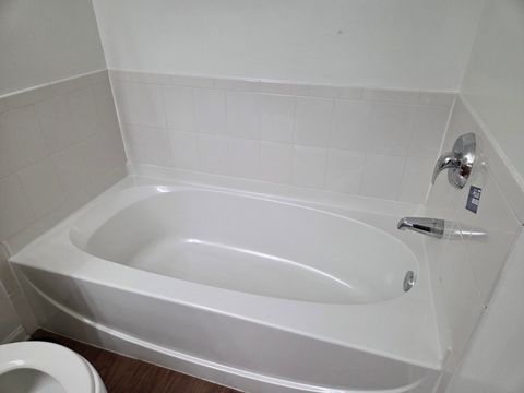 Tiny photo for 39694 N Warren Lane N #39694, Beach Park, IL 60083 (MLS # 12478748)