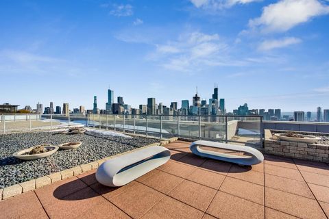 Tiny photo for 500 W Superior Street #1804, Chicago, IL 60654 (MLS # 12472273)