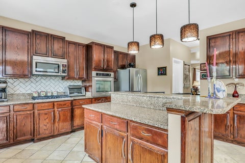 Tiny photo for 4541 W Westchester Lane, Libertyville, IL 60048 (MLS # 12729094)