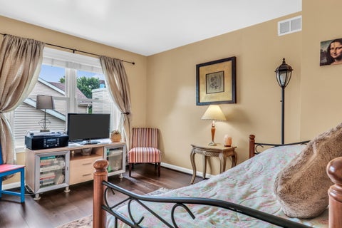 Tiny photo for 4541 W Westchester Lane, Libertyville, IL 60048 (MLS # 12729094)