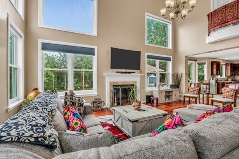 Tiny photo for 4541 W Westchester Lane, Libertyville, IL 60048 (MLS # 12729094)
