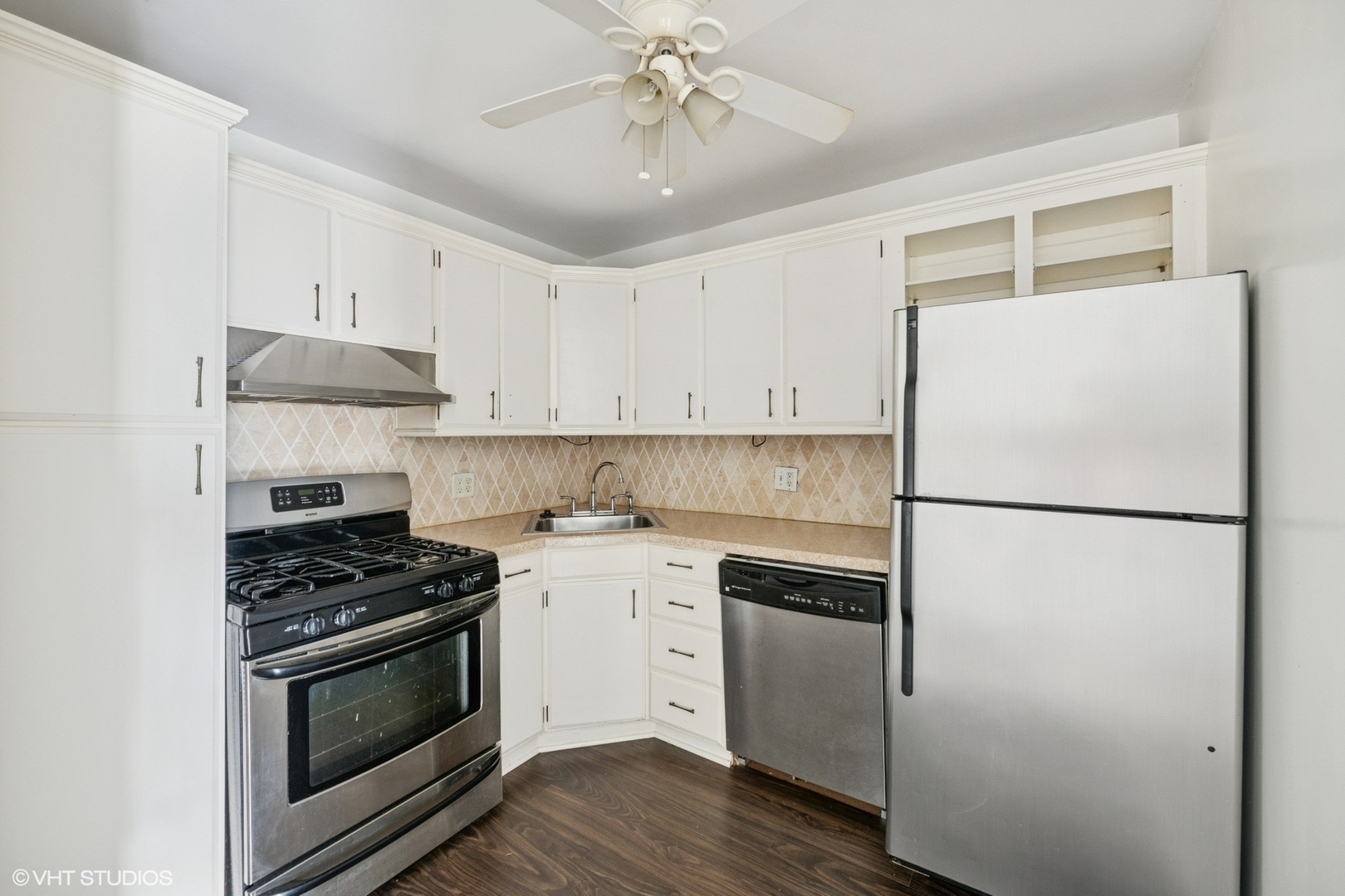 400 E Randolph Street 2902