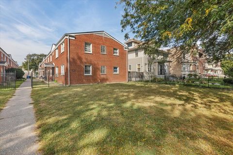 128 N MENARD Avenue Chicago IL 60644