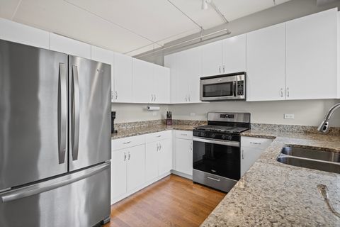 Tiny photo for 873 N LARRABEE Street #605, Chicago, IL 60610 (MLS # 12582054)