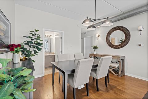 Tiny photo for 873 N LARRABEE Street #605, Chicago, IL 60610 (MLS # 12582054)