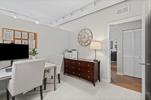 Tiny photo for 873 N LARRABEE Street #605, Chicago, IL 60610 (MLS # 12582054)