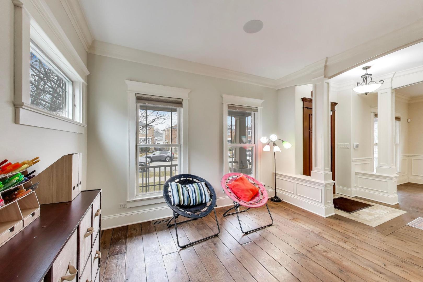 7239 N Oconto Avenue