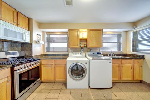 Tiny photo for 5000 Pratt Avenue, Skokie, IL 60077 (MLS # 12604735)