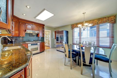 Tiny photo for 5000 Pratt Avenue, Skokie, IL 60077 (MLS # 12604735)