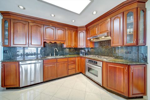 Tiny photo for 5000 Pratt Avenue, Skokie, IL 60077 (MLS # 12604735)