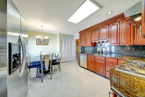 Tiny photo for 5000 Pratt Avenue, Skokie, IL 60077 (MLS # 12604735)