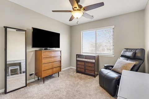 Tiny photo for 267 Northbury Court #D2, Schaumburg, IL 60193 (MLS # 12577491)