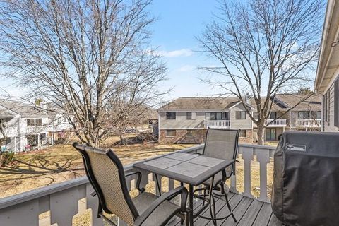 Tiny photo for 267 Northbury Court #D2, Schaumburg, IL 60193 (MLS # 12577491)