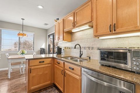 Tiny photo for 267 Northbury Court #D2, Schaumburg, IL 60193 (MLS # 12577491)