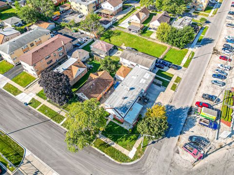 Tiny photo for 2078 N 17th Avenue, Melrose Park, IL 60160 (MLS # 12500289)