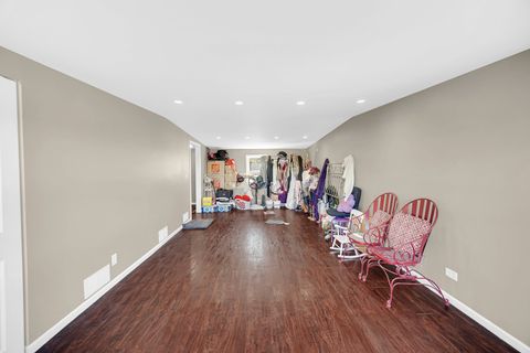 Tiny photo for 2078 N 17th Avenue, Melrose Park, IL 60160 (MLS # 12500289)