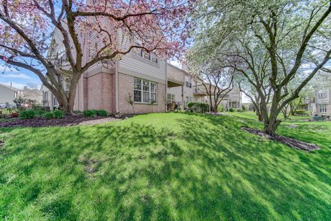 Tiny photo for 1650 Grove Avenue #A, Schaumburg, IL 60193 (MLS # 12626642)