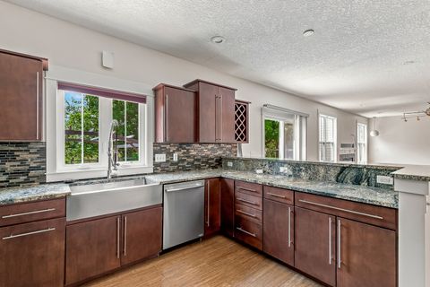 Tiny photo for 3877 Sparrow Court, Bettendorf, IA 52722 (MLS # 12705433)