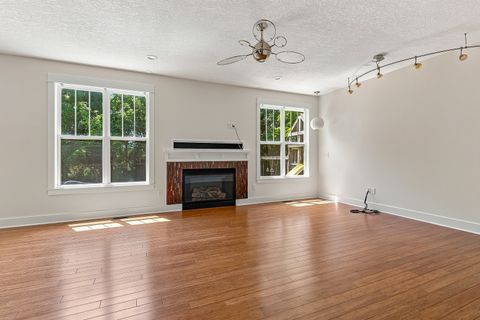 Tiny photo for 3877 Sparrow Court, Bettendorf, IA 52722 (MLS # 12705433)