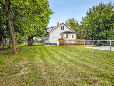 Tiny photo for 813 Harlem Road, Machesney Park, IL 61115 (MLS # 12772887)