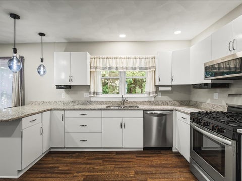 Tiny photo for 813 Harlem Road, Machesney Park, IL 61115 (MLS # 12772887)