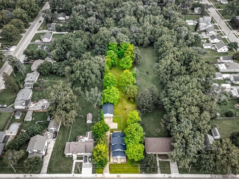Tiny photo for 813 Harlem Road, Machesney Park, IL 61115 (MLS # 12772887)